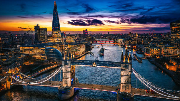 istock The London Rich Sunset 2101253541