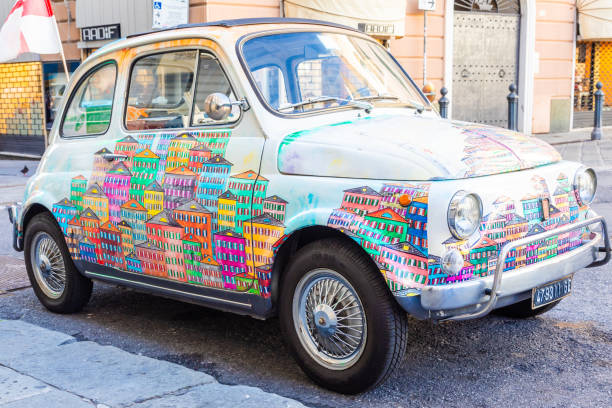 genova, italy - vintage fiat 500 car painted with traditional cityscape of liguria region - italy travel destination - cinquecento zdjęcia i obrazy z banku zdjęć