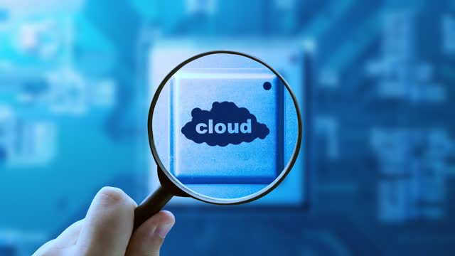 Focusing on cloud computing