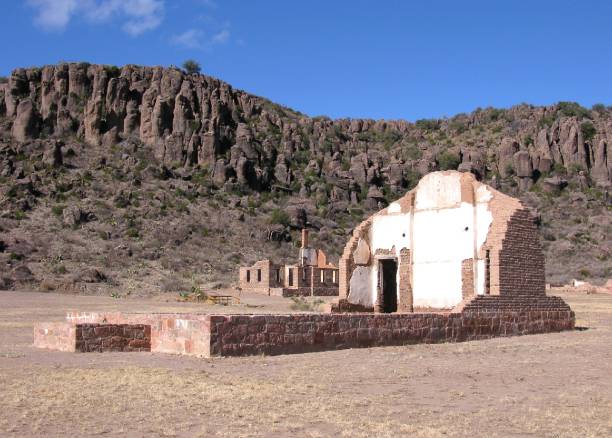 istock Building Ruins and Davis Mountains 2102540303