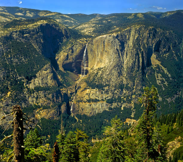 Yosemite National Park, California, USA, UNESCO World Heritage Site - granite stone slabs typical of the local national park