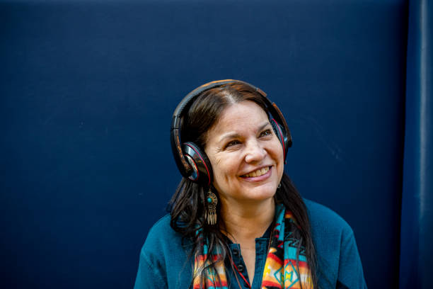 Modern Wisdom: Indigenous Mother Embraces Podcast Culture