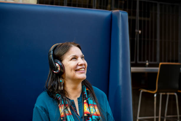istock Modern Wisdom: Indigenous Mother Embraces Podcast Culture 2103030945