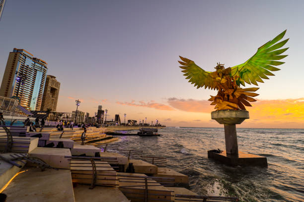 Jeddah , Saudi Arabia - Jeddah Art Promenade - City Beach Jeddah , Saudi Arabia Dec 23 2022 - Beautiful sunset view at Jeddah Art Promenade - City Beach saudi arabia jeddah landscape stock pictures, royalty-free photos & images