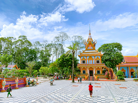 Soc Trang, Vietnam - ‎‎July 6, 2020 : A Colorful Temple At Chen Kieu (Also Known As Sro Loun Or Sa Lon) Pagoda. Chen Kieu Pagoda Is One Of Ancient Pagodas With The Most Unique Architecture In Soc Trang.