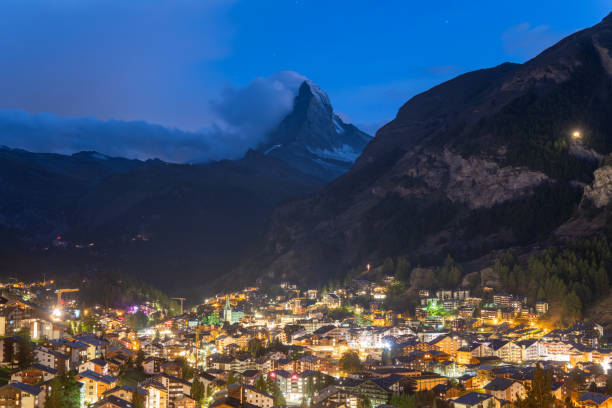 istock Skyline - Zermatt, Switzerland 2104702971