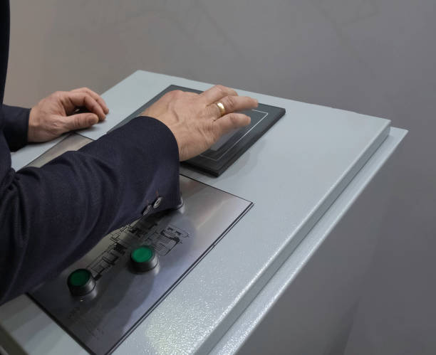 Async Control Panel 30+ Three Phase Motor Stock Photos, Pictures & Royalty-Free Images - iStock