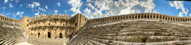 partially restored roman theater in the ancient settlement of aspendos, turkey - roman antalya turkey restoring stock-fotos und bilder