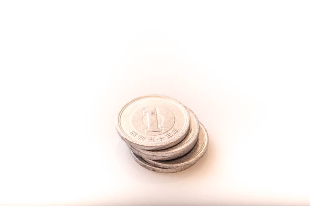 istock Japanese money, bills and coins 2106837342