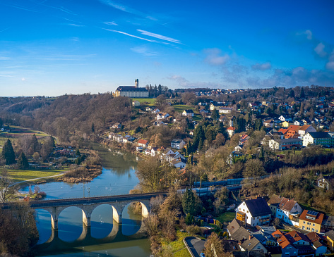 Brücke am Fluss