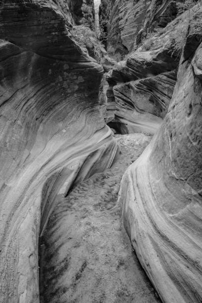 istock Black And White Of Echo Canyon Slot 2107701625