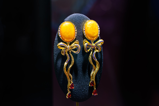 Gemstone Jewelry: Earrings