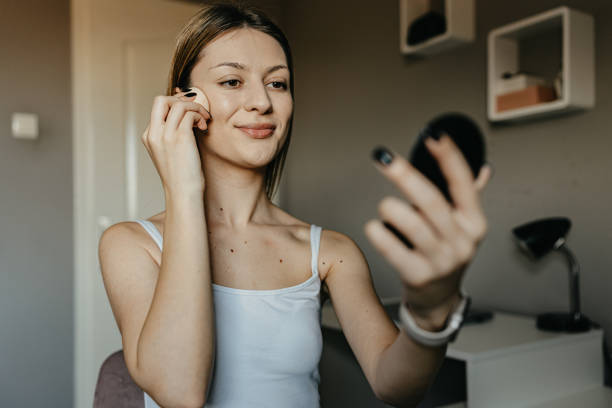 istock Preparing the canvas of confidence 2109084403