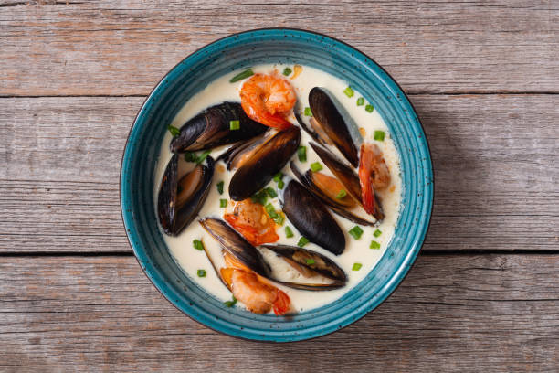 istock Cream soup with mussels 2109195244