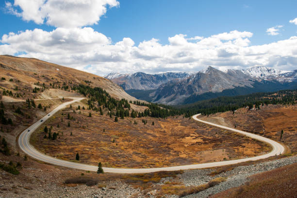 istock Cottonwood Pass in Autumn 2109314494