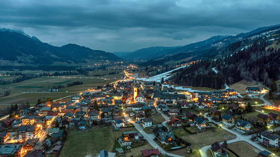 Beleuchtung im Dorf