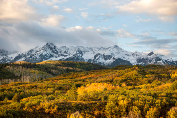 istock San Juan Mountains in Autumn 2110621164