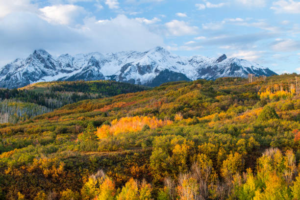 istock San Juan Mountains in Autumn 2110623457