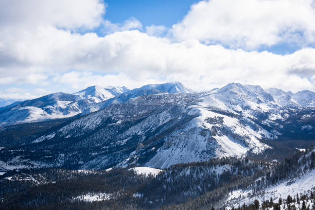 istock Snow Mountains in Mammoth Lakes, California 2111058146