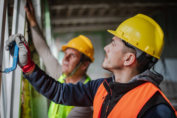 istock Improving the energy efficiency of the apartment, replacing the carpentry 2111367751