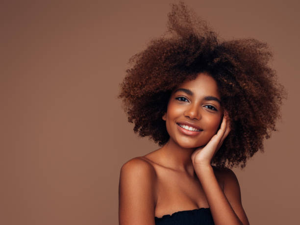 istock Beautiful afro girl with perfect make-up 2112741610