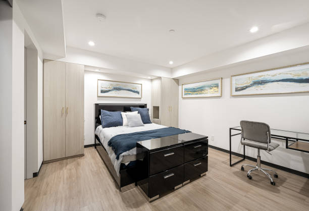 istock Modern bedroom design with chic blue and white bedding 2113051204
