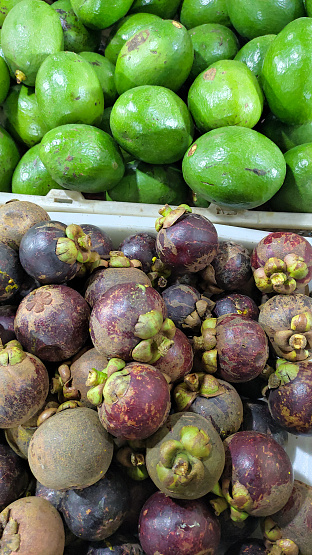 Avocado and mangosteen are local seasonal fruits found in Indonesia