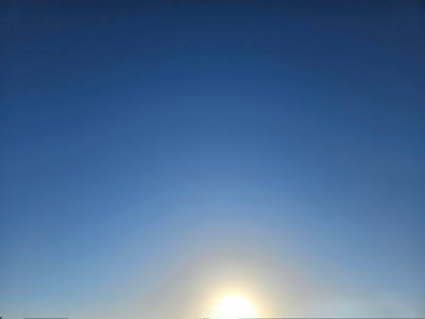 istock Sunrise on 25th March. Melbourne - Australia. 2114382779