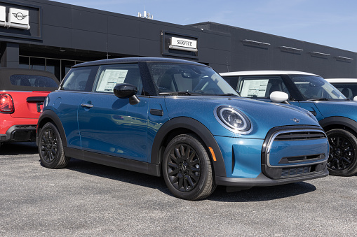 Indianapolis - March 24, 2024: MINI Hardtop 2 Door. MINI offers small cars in Countryman, Hardtop 2 or 4 Door, Convertible and Clubman models. MY:2024