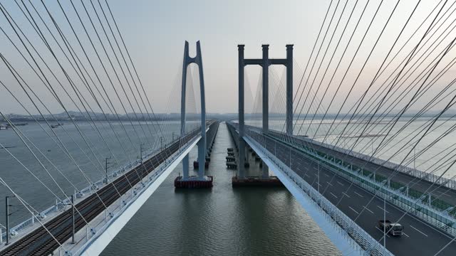 cross-sea bridge