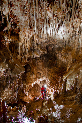 Terni, Umbria, Italia: Sala del Panettone della Grotta Gis, gioiello della natura a due passi da Terni