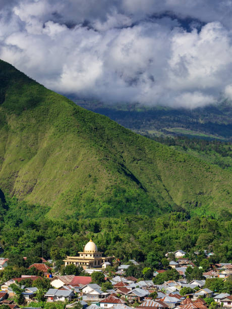 istock Sembalun Village 2116721894