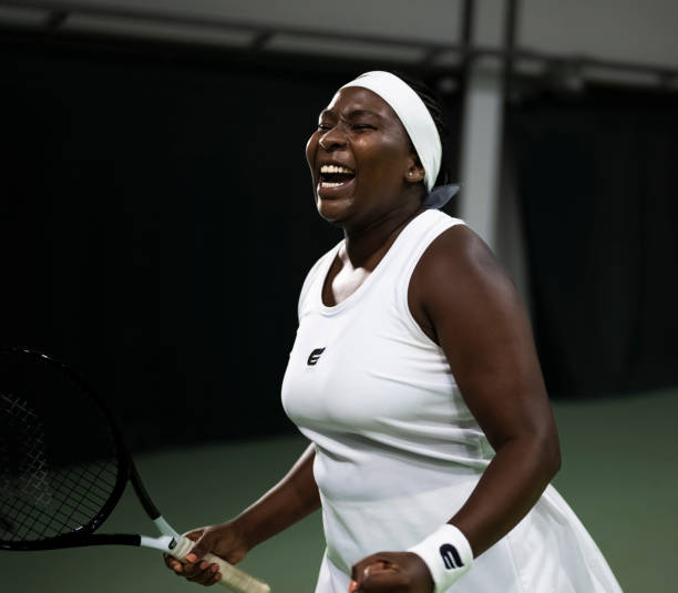 istock Tennis player is disappointed after match 2117006621