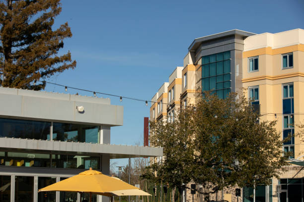 istock Downtown Cupertino California 2118465480