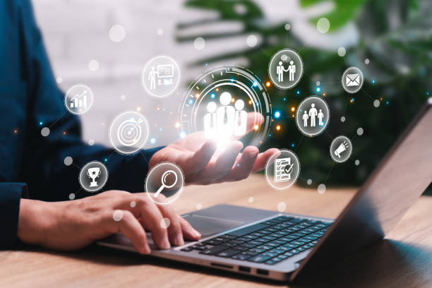 istock Human management leadership concept, Circle of network structure HR - Human resources, Businessmen show business target management human within the organization, Online to choose the perfect employee 2119931692