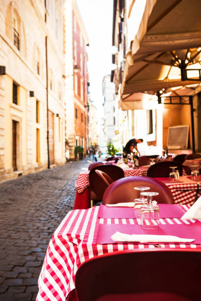 istock Sidewalk Cafe in Rome, Italy 2120143284