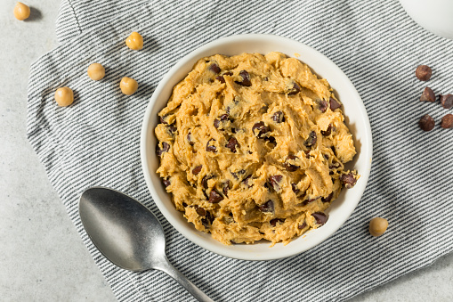 Healthy Vegan Chickpea Cookie Dough with Chocolate Chips