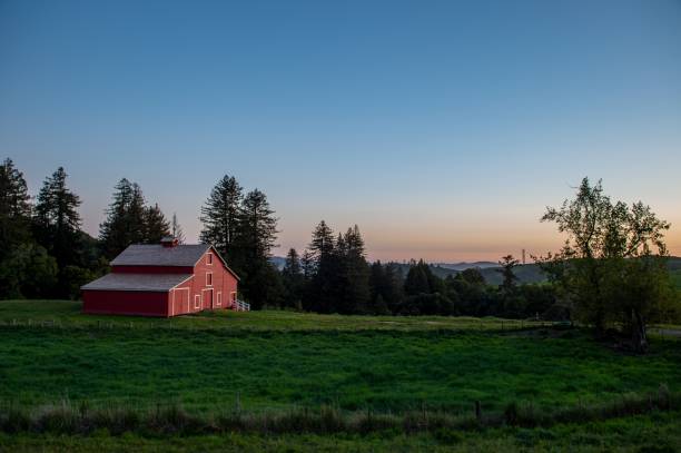 Free Stock Photo of Red Barn in Grassy Field | Download Free Images and ...