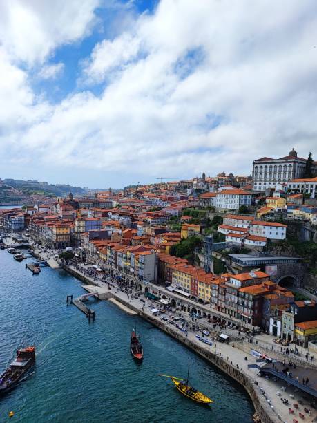 istock View of the Douro River 2120481144
