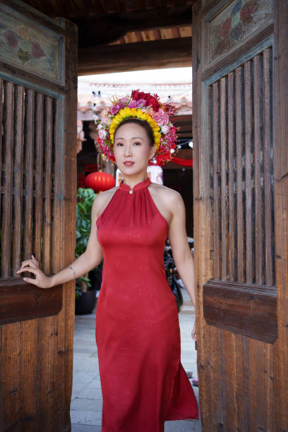 istock Chinese traditional clothing 2121277034