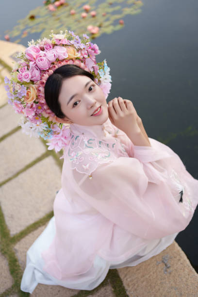 young woman wearing pink hanfu