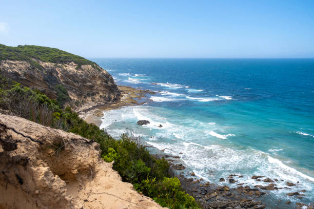 great ocean road - london arch great ocean road cliff australia zdjęcia i obrazy z banku zdjęć