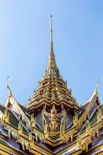 The former Bangkok Royal Palace was built in 1782 by King Rama I, the founder of the Cariouati dynasty