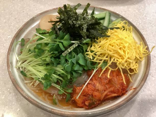 istock Arranged cold noodles made at home 2122121273