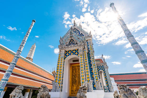 istock Wat Phra Kaew Complex (The Temple Of The Emerald Buddha) In Bangkok In Thailand 2122343585