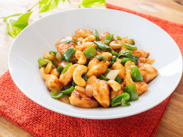 istock Chinese Cashew Chicken 2122630357