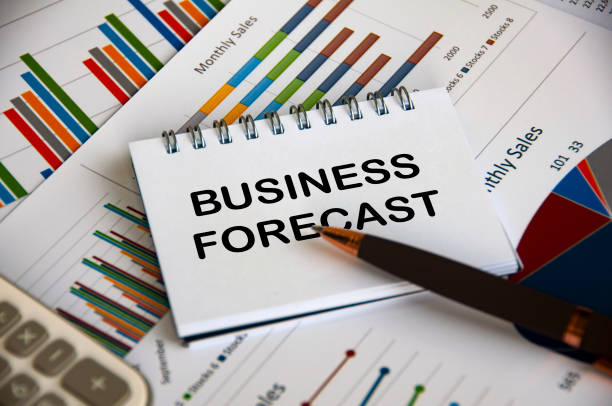 istock Business forecast text on notepad with business analysis background 2122851350