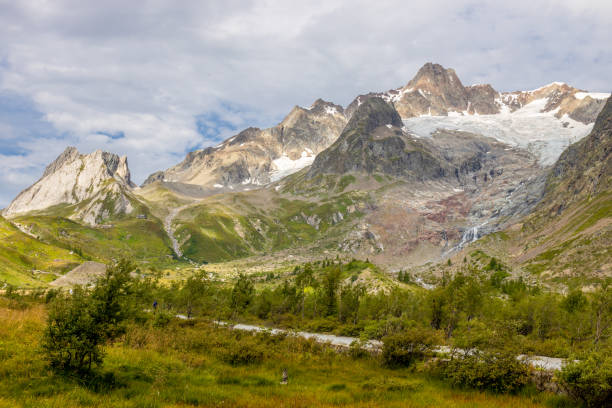 istock Val Veny mountain valley in italian Alps 2123489115