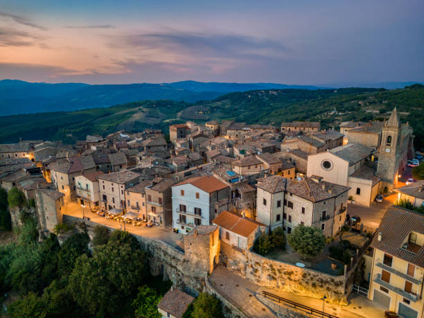 istock Civitella del Lago, Umbria 2123976188