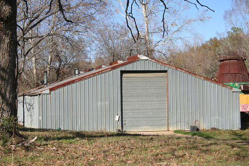 Small Metal Industrial Building Located in Rural Area of East Texas